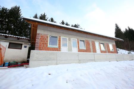 GARDEROBE NK RAKEK 03 FOTO LJUBO VUKELIČ